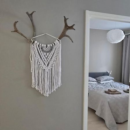 Uusi Kotoisa Kaksio Yksityissaunalla Rovaniemi Kültér fotó